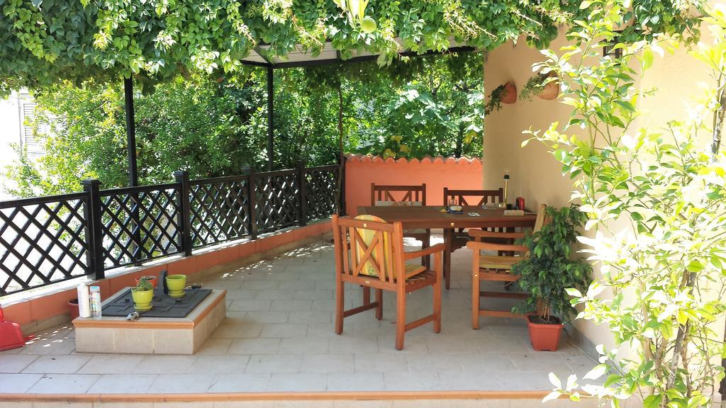 Sole Apartments Котор Екстериор снимка